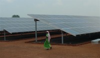India-busca-inversores-energia-solar